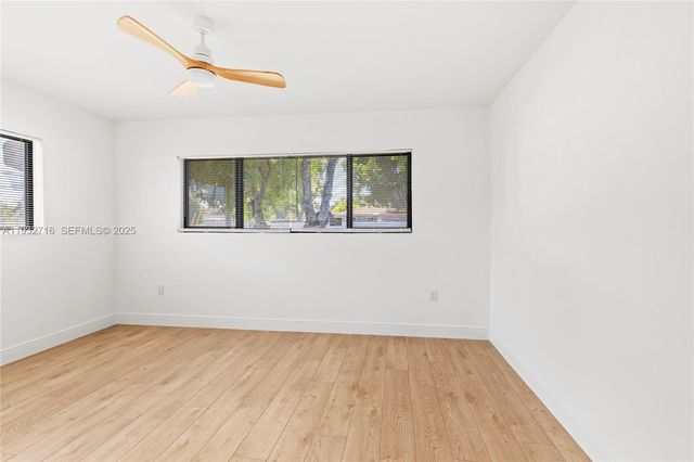 317 N 31st Ave, Hollywood, FL 33021