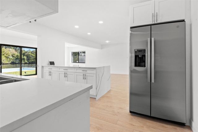 317 N 31st Ave, Hollywood, FL 33021