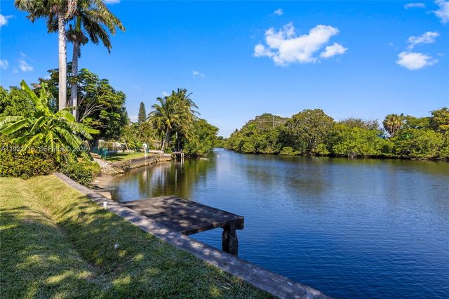 317 N 31st Ave, Hollywood, FL 33021