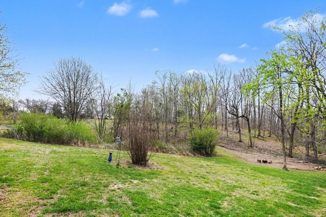 550 Gregory Rd, Westmoreland, TN 37186