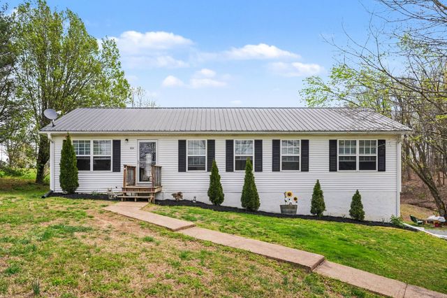 550 Gregory Rd, Westmoreland, TN 37186
