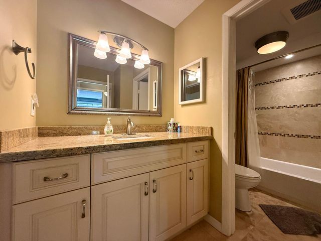1727 Village Boulevard 307, West Palm Beach, FL 33409
