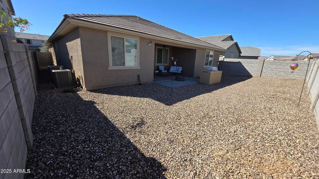 16860 W Buckhorn Trail, Surprise, AZ 85387