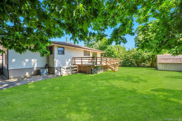 256 W 4th Street, Deer Park, NY 11729