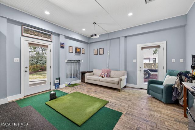 904 Tarpon Drive, Wilmington, NC 28409