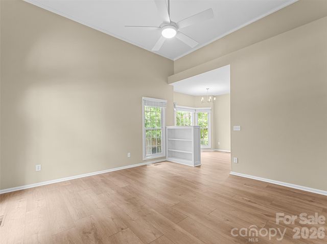 66 Hyde Avenue, Tryon, NC 28782