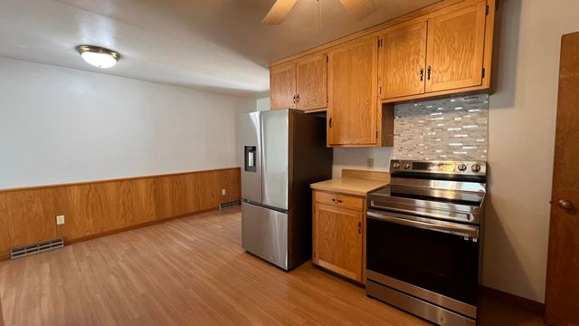 306 S Locust Avenue, New Hampton, IA 50659