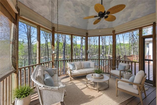 3176 Deepwater Drive, Gainesville, GA 30506