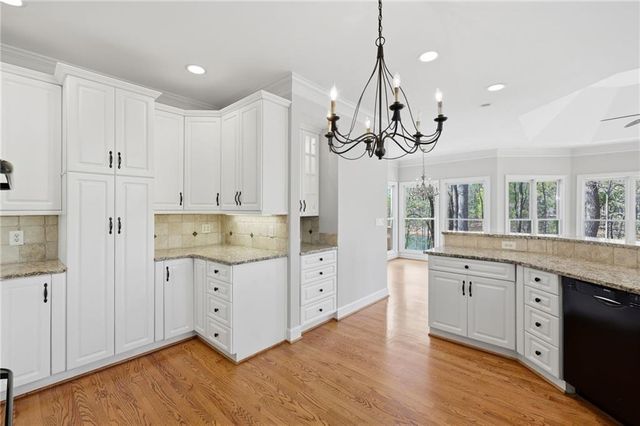 3176 Deepwater Drive, Gainesville, GA 30506