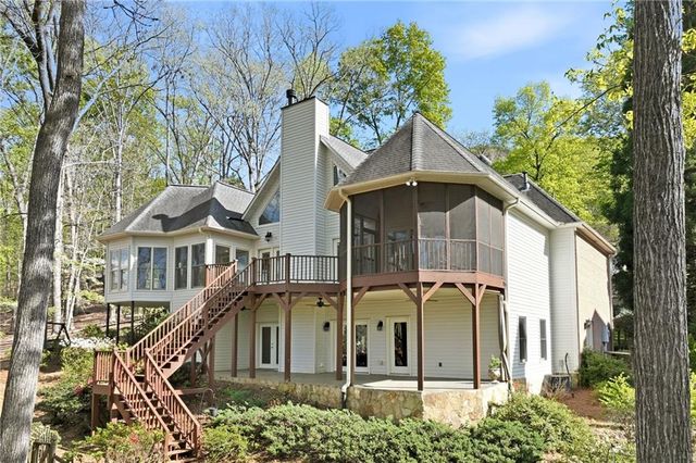 3176 Deepwater Drive, Gainesville, GA 30506