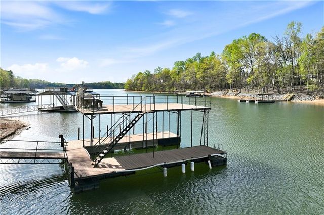 3176 Deepwater Drive, Gainesville, GA 30506
