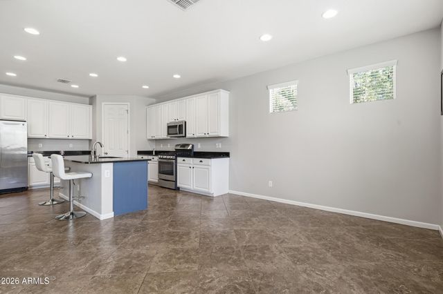 4827 S MCMINN Court, Gilbert, AZ 85298