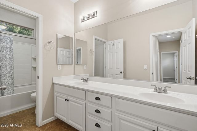 4827 S MCMINN Court, Gilbert, AZ 85298