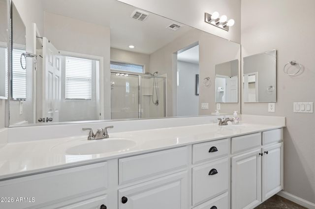 4827 S MCMINN Court, Gilbert, AZ 85298