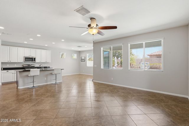 4827 S MCMINN Court, Gilbert, AZ 85298