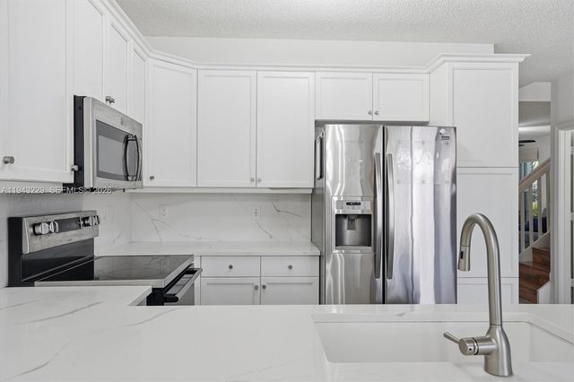 16367 SW 48th St, Miramar, FL 33027