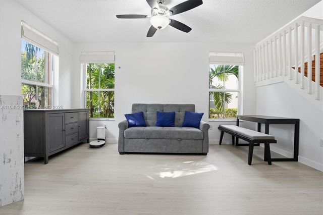 16367 SW 48th St, Miramar, FL 33027