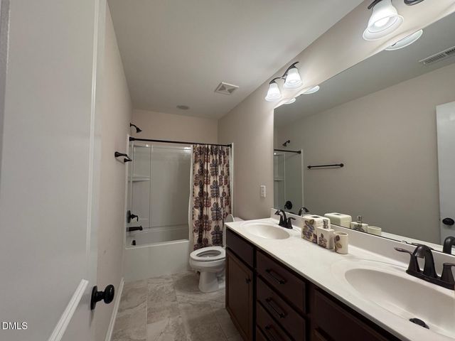 828 Bristol Bridge Drive, Cary, NC 27519