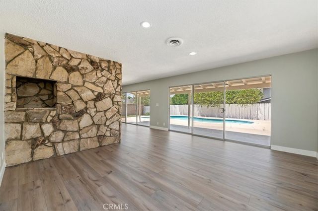 2111 Elsinore Road, Riverside, CA 92506