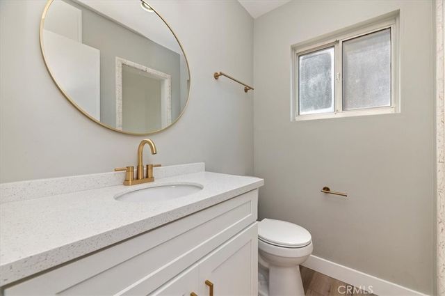 2111 Elsinore Road, Riverside, CA 92506