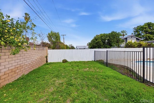 2111 Elsinore Road, Riverside, CA 92506