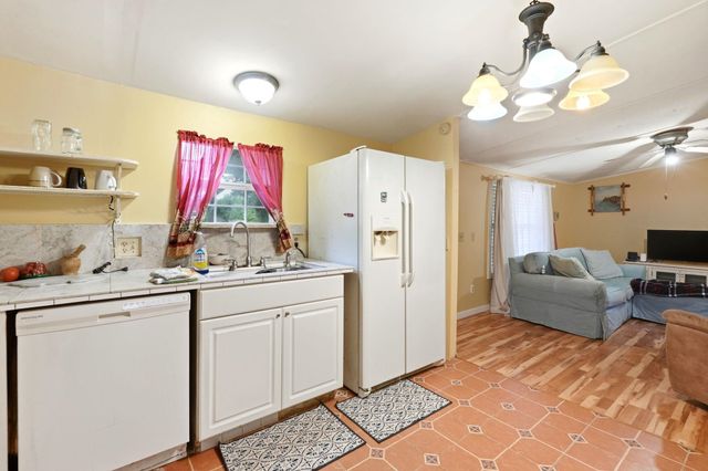 5858 Hwy 9, Nichols, SC 29581