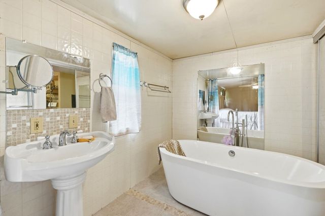 5858 Hwy 9, Nichols, SC 29581