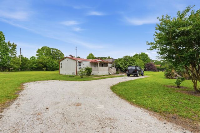 5858 Hwy 9, Nichols, SC 29581