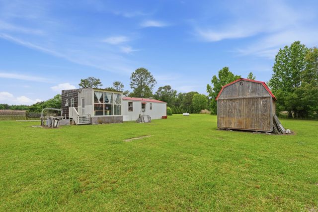 5858 Hwy 9, Nichols, SC 29581