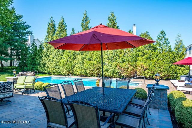 1 Windsor Lane, Ocean Twp, NJ 07712