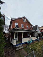 33 Wood St, Harrison Twp, PA 15065