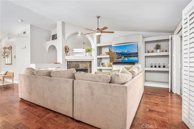 29595 Longhorn Drive, Canyon Lake, CA 92587