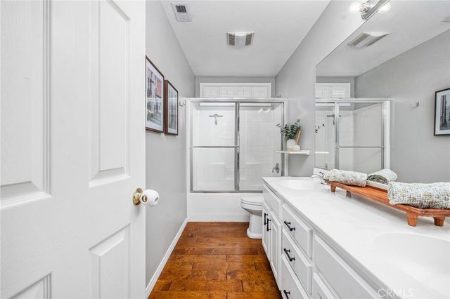 29595 Longhorn Drive, Canyon Lake, CA 92587