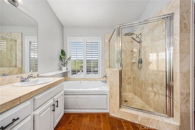 29595 Longhorn Drive, Canyon Lake, CA 92587