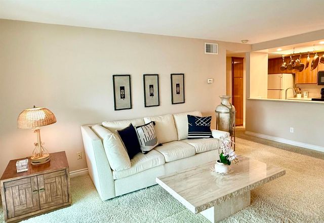 5999 Rancho Mission Road 213, San Diego, CA 92108