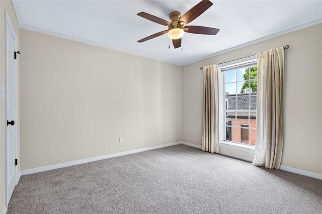 6100 N Brookline Avenue 14, Oklahoma City, OK 73112