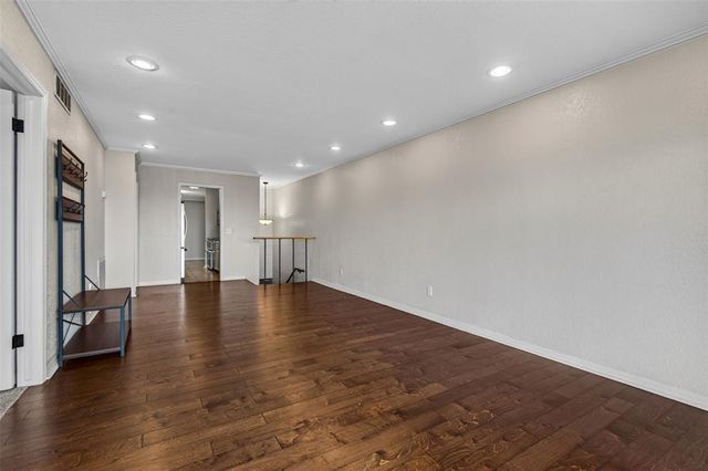 6100 N Brookline Avenue 14, Oklahoma City, OK 73112