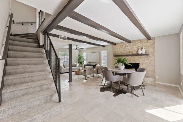 8014 Stillwood LN, Austin, TX 78757