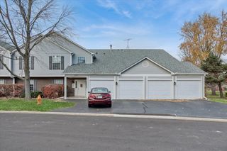 2337 Worthing Drive 102A, Naperville, IL 60565