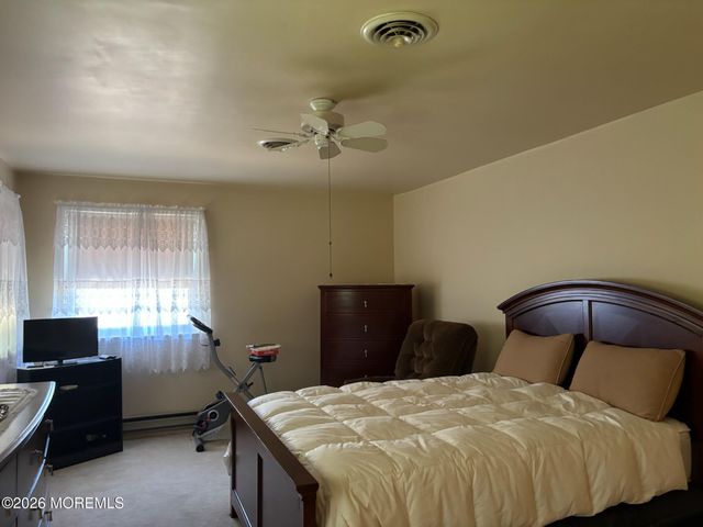 5 Ardmore Street B, Whiting, NJ 08759
