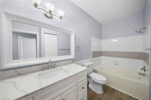 11511 villa grand 520, Fort Myers, FL 33913