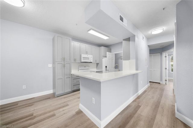 11511 villa grand 520, Fort Myers, FL 33913