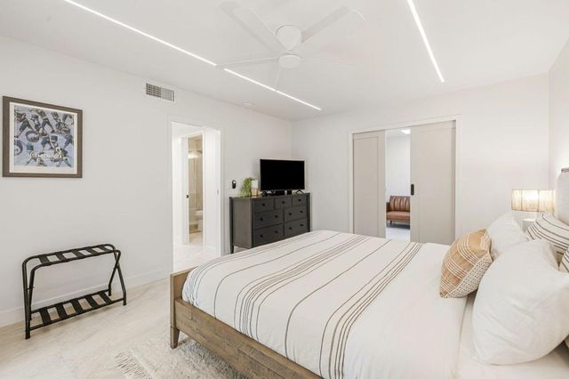 179 Gran Via, Palm Desert, CA 92260