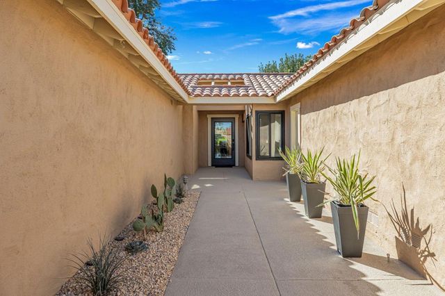 179 Gran Via, Palm Desert, CA 92260