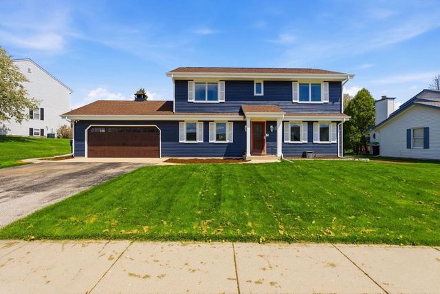 W210N16600 Glencoe LANE, Jackson, WI 53037
