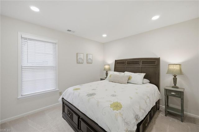 1307 Eagles Trace Path Apt C, Chesapeake, VA 23320