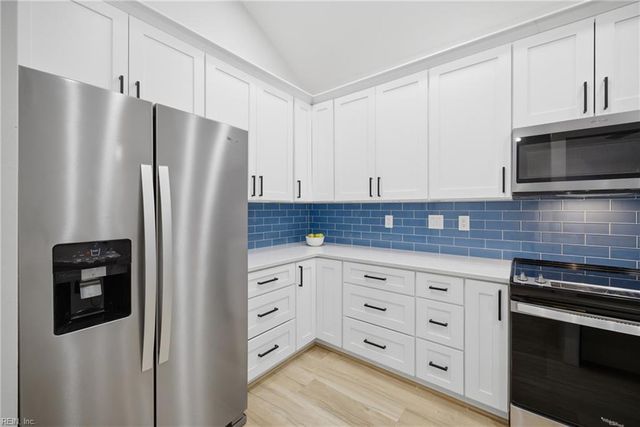 1307 Eagles Trace Path Apt C, Chesapeake, VA 23320