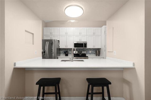 1604 E Orangewood Court, Avon Park, FL 33825