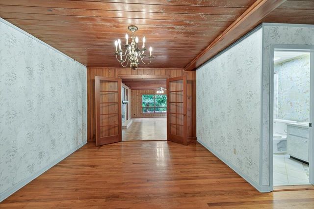 5670 ADRIENNE Drive, Tallahassee, FL 32311