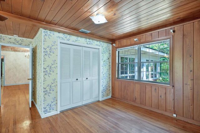 5670 ADRIENNE Drive, Tallahassee, FL 32311